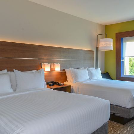 Holiday Inn Express & Suites Raleigh Airport - Brier Creek By Ihg Eksteriør billede